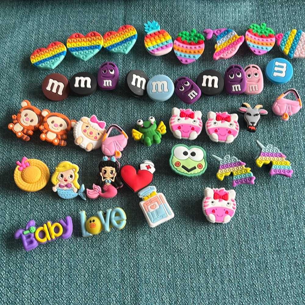 Crocs shoe Jibbetz charms